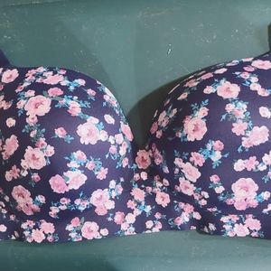Victoria's Sectret Push-Up Bra 38D